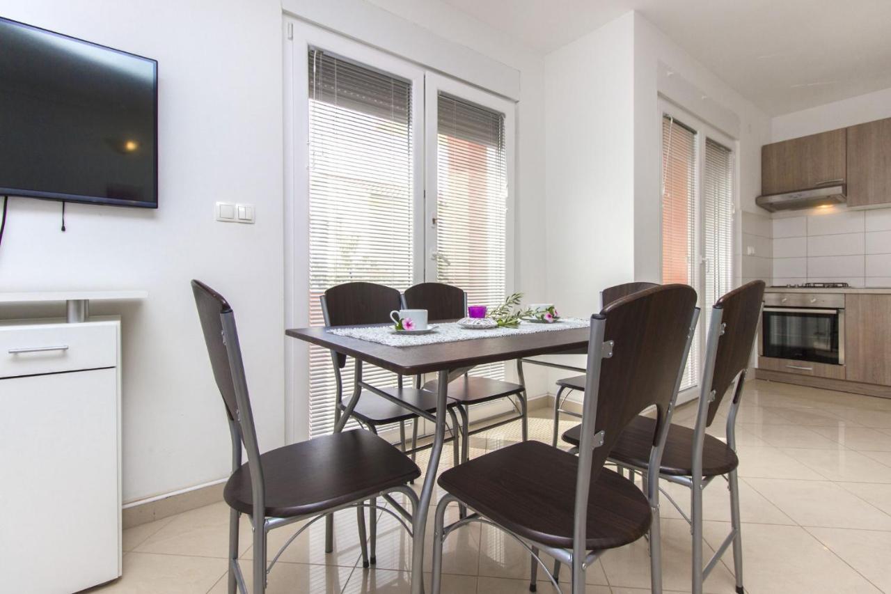 Apartments Lenija Jadrija Ngoại thất bức ảnh