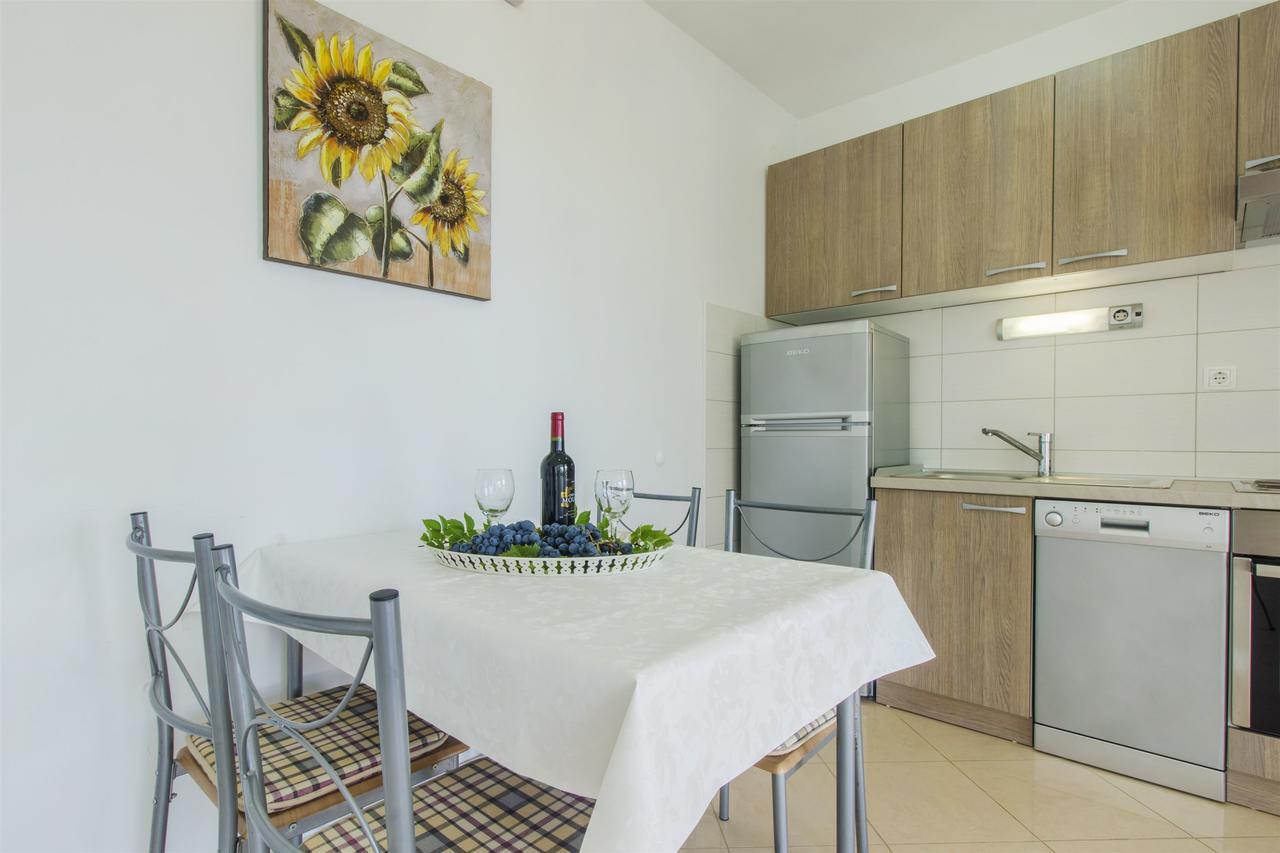 Apartments Lenija Jadrija Ngoại thất bức ảnh
