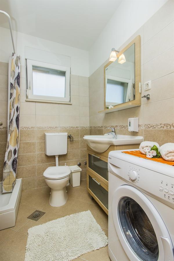 Apartments Lenija Jadrija Ngoại thất bức ảnh