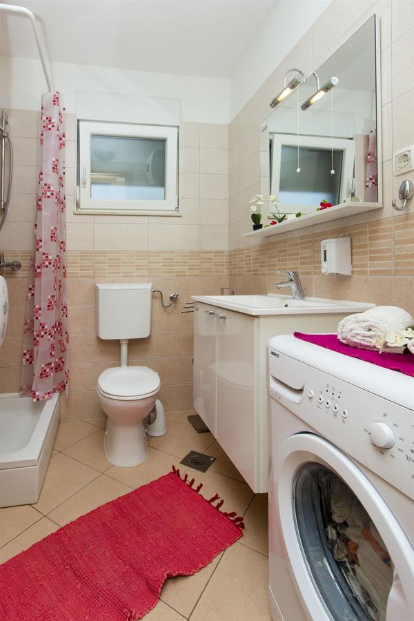Apartments Lenija Jadrija Ngoại thất bức ảnh